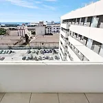 New Luxury Port Sea View Pool 公寓