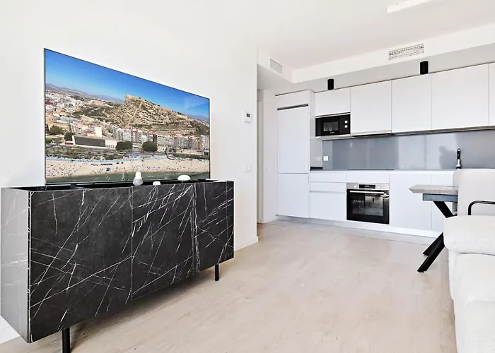 New Luxury Port Sea View Pool Appartement *